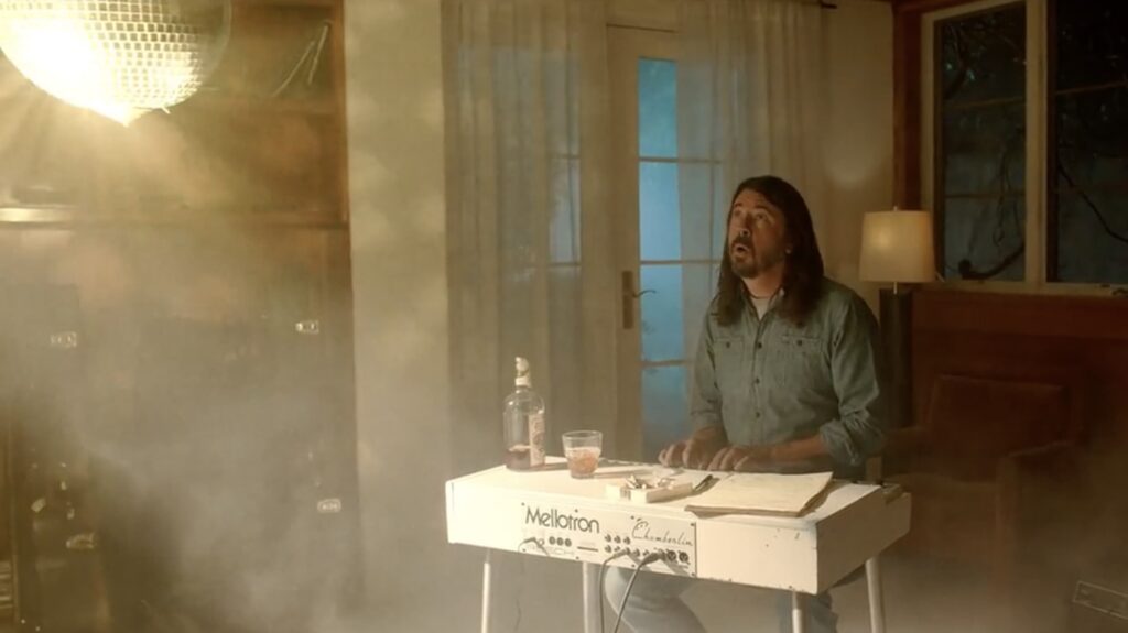 Dave Grohl deals with writer's block in Studio 666 (2022)