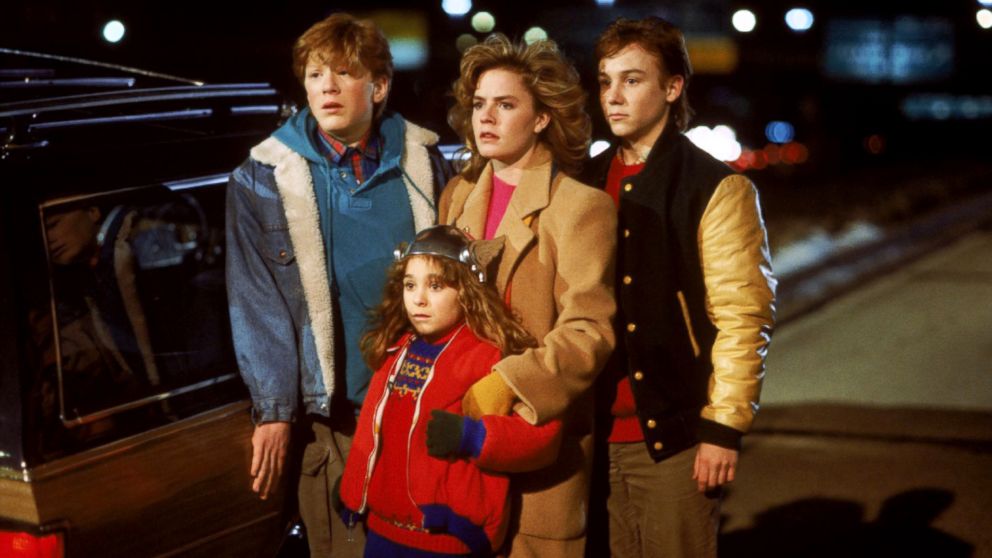 Elisabeth Shue leads the kids in Adventures in Babysitting.