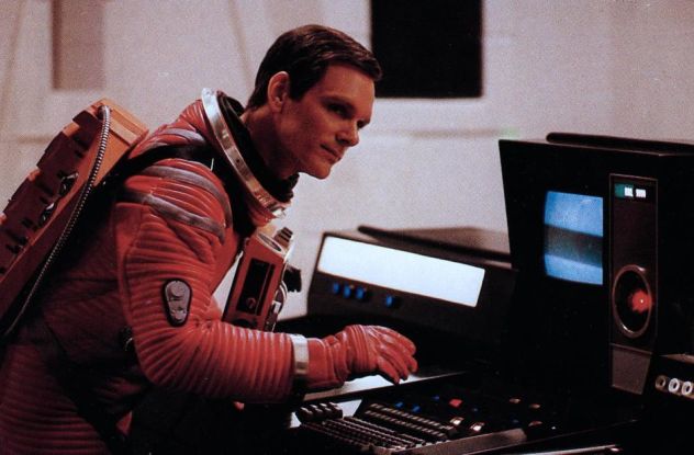 Keir Dullea returns as Dave Bowman in 
2010 The Year We Make Contact