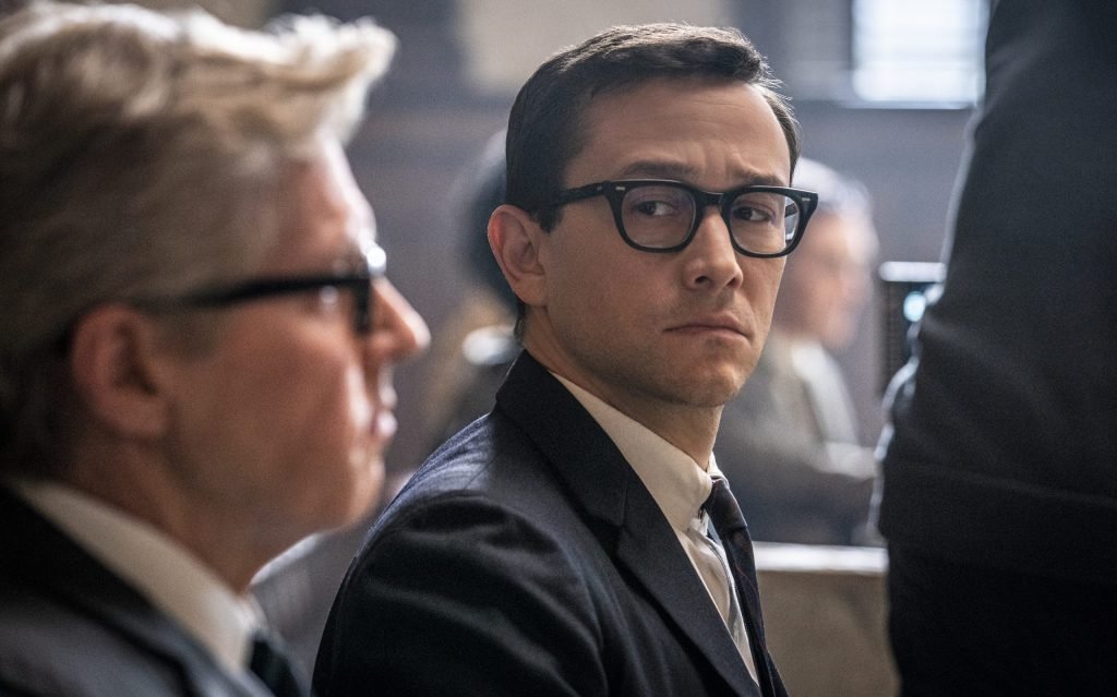 Joseph Gordon-Levitt as the federal prosecutor in The Trial of the Chicago 7