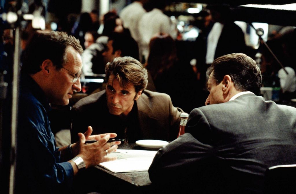 Michael Mann discusses the famous diner scene with actors Al Pacino and Robert De Niro on the set of Heat (1995)