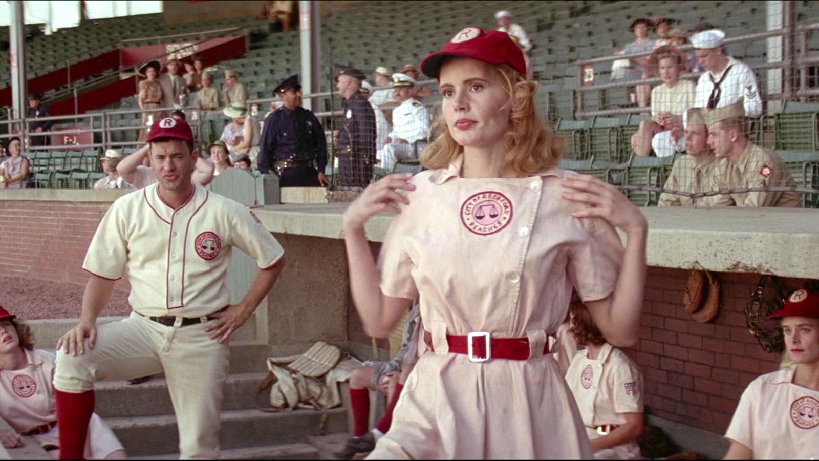 Watch a league of their own. Джина Дэвис Бейсбол.
