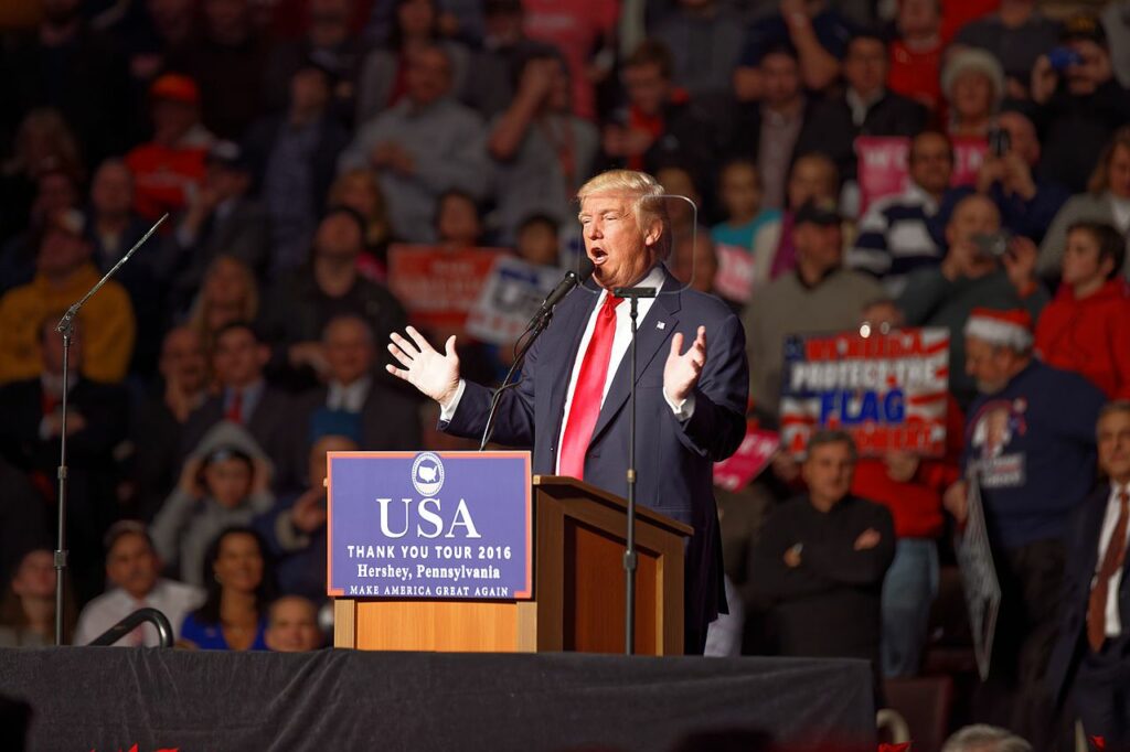 CC BY-SA 4.0 - Michael Vadon
https://en.wikipedia.org/wiki/List_of_post%E2%80%932016_election_Donald_Trump_rallies#/media/File:Donald_Trump_Victory_Tour_at_Hershey_PA_on_December_15th_2016_16.jpg
